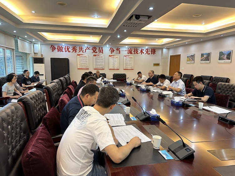 座谈会照片1.jpg